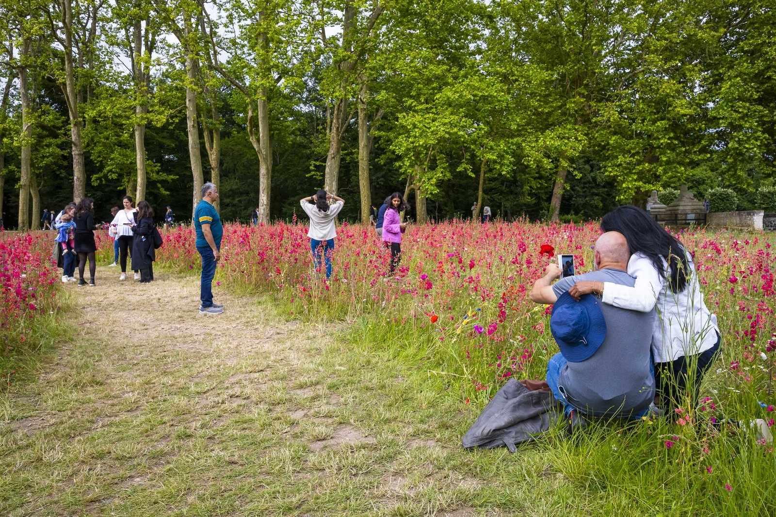 Des photographies en couleur, où les gens sont magnifiés par la lumière chaude du soleil